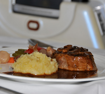 Emirates - First Class - Beef