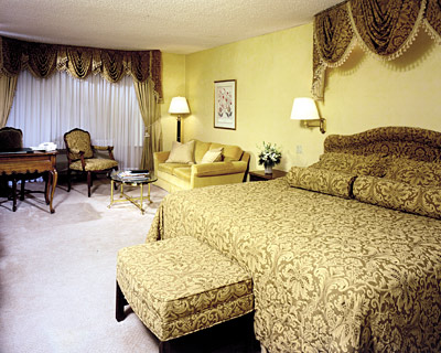 Room - Garden City Hotel